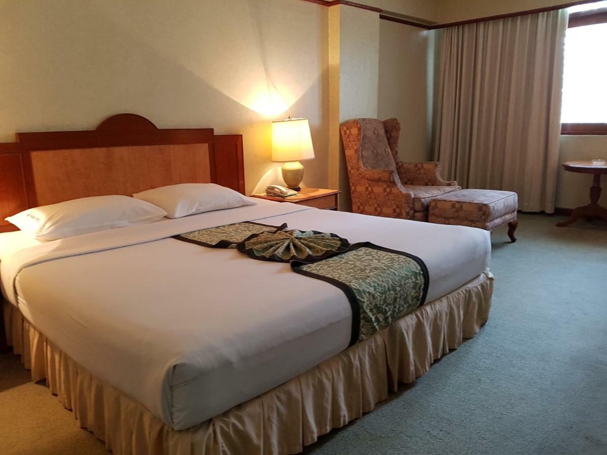The Park Hotel Sukhumvit 7 Bangkok Zewnętrze zdjęcie